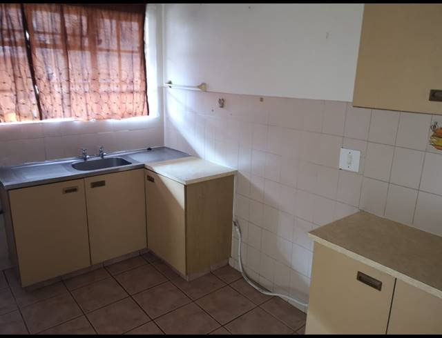 2 BEDROOM APARTMENT RENTED IN PELHAM